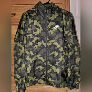 Nike Camo Khaki Waterproof Jacket